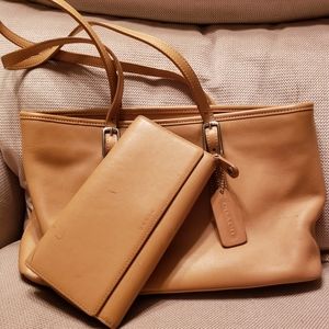 Vintage brown satchel